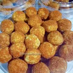 รูปของ Palm cheese cookies