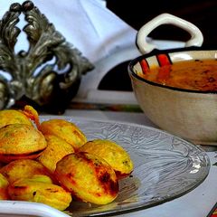 Paniyaram,appe, guntapunugulu or Spicy Dumplings A picture of Paniyaram,appe, guntapunugulu or Spicy Dumplings.