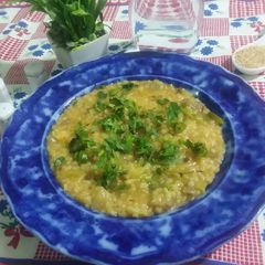 A picture of Vegetable daliya.
