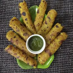 A picture of Lauki paratha.