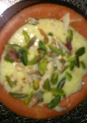 A picture of Kesar matka phirni.