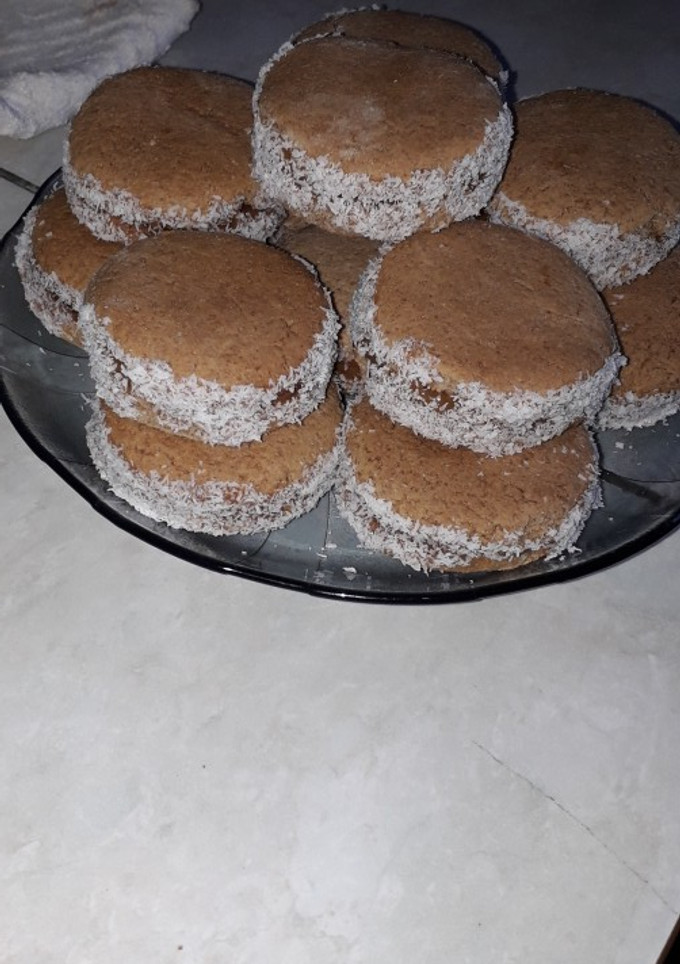 Una foto de Alfajorcito de maizena con harina integral