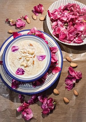 A picture of Sheer Khurma.