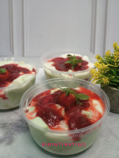 Foto resep Setup Roti Strawberry
