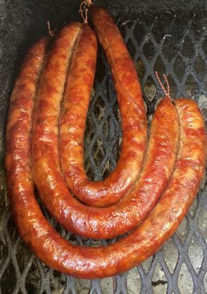 A picture of California Farm Dutch Smoked Sausage.