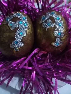 عکسی از دستور تخم مرغ رنگی چهارشنبه سوری🥚