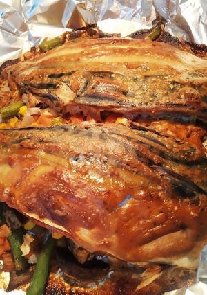 Фото Скумбрія запечена з овочами.