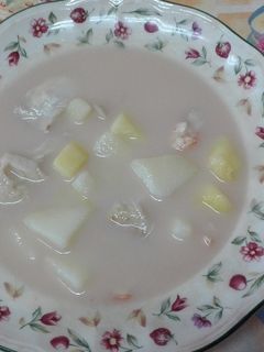 Una foto de Gazpachuelo malagueño hecho en thermomix