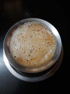ஃபில்டர் காபி (Filter Coffee recipe in tamil) செய்முறை முக்கிய புகைப்படம்