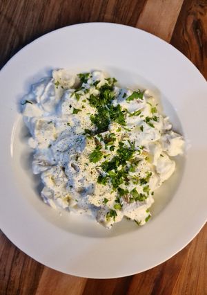 A picture of Baked potato salad.