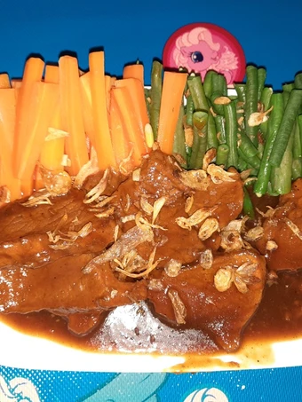 Langkah Gampang Menyiapkan Resep Bistik daging sapi Anti Ribet, Lezat