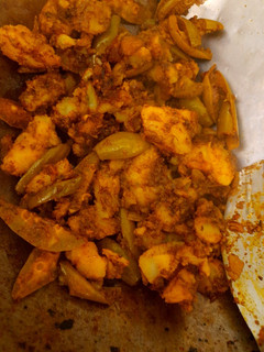 परवल आलू की सब्जी (parwal aloo ki sabzi recipe in Hindi) रेसिपी मुख्य फोटो