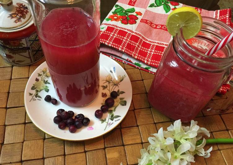 Simple Way to Make Perfect Boozy Falsa Summer Drink