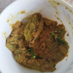 A picture of Parwal dahi posto.
