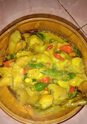 Foto resep Kikil bumbu kuning cabe ijo