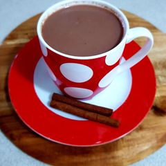 A picture of Cinamon Hot Chocolate.