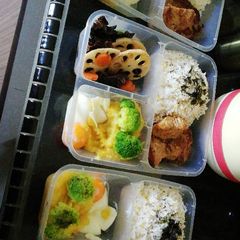 Healthy Pork Bento Set A picture of Healthy Pork Bento Set.