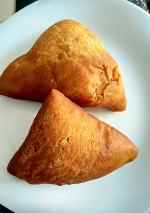 A picture of Mandazi.