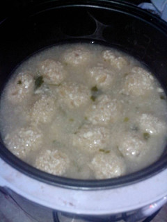 Foto resep Bakso tahu ricecooker ala anak kos