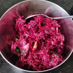 Beetroot salad (kosimbira) A picture of Beetroot salad (kosimbira).