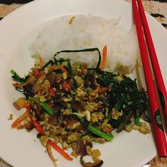 A picture of Leek and eggs stir fry - Niratama.