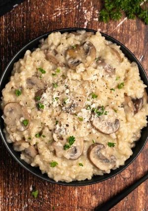 Una foto de Risotto de champiñones y pollo