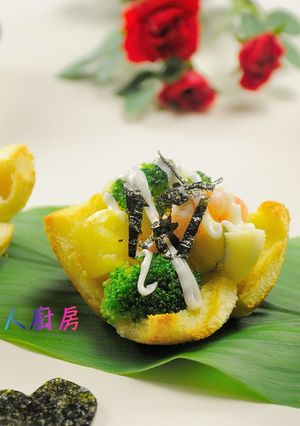 【海苔鮮蝦吐司杯】元本山 的食譜成品照片