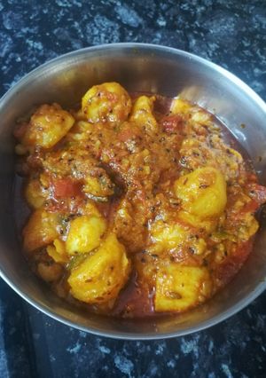 A picture of Aloo Dum.