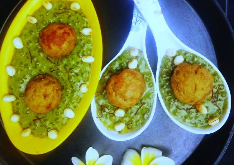 How to Make Ultimate Peanuts Stuffed Banana Appe in Spinach Sabudana Pudding