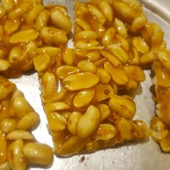 A picture of Peanut chikki.