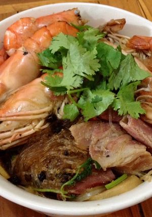รูปของ กุ้งอบวุ้นเส้น สูตรหม้อหุงข้าว