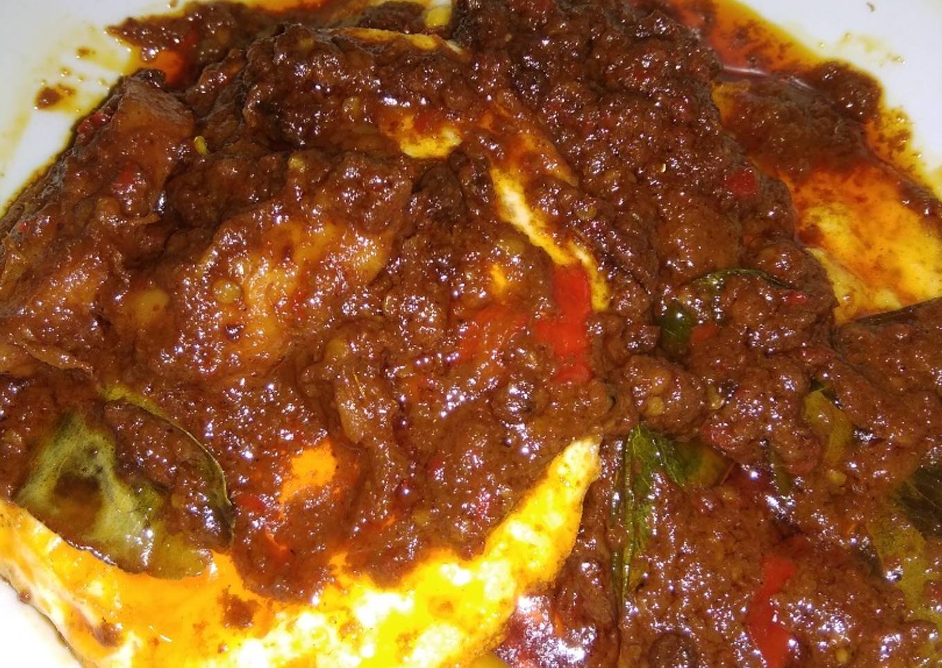 Rendang telor ceplok