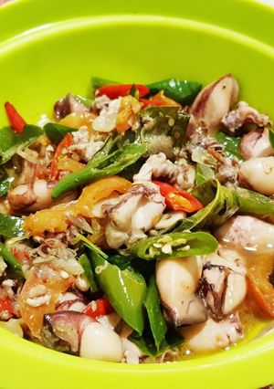 Foto resep Tumis Cumi Basah