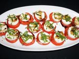 Tomates y queso mozzarella con aderezo balsámico