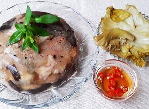 Hình của món THỊT nấu đông.