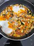 Salteado de Calabacín con Huevos y Salchichas