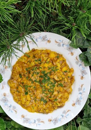 Pikáns gombapörkölt (vegán) recept fotója