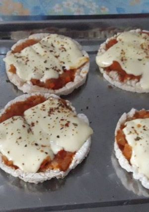 Una foto de Pizzetas de Arroz Inflado