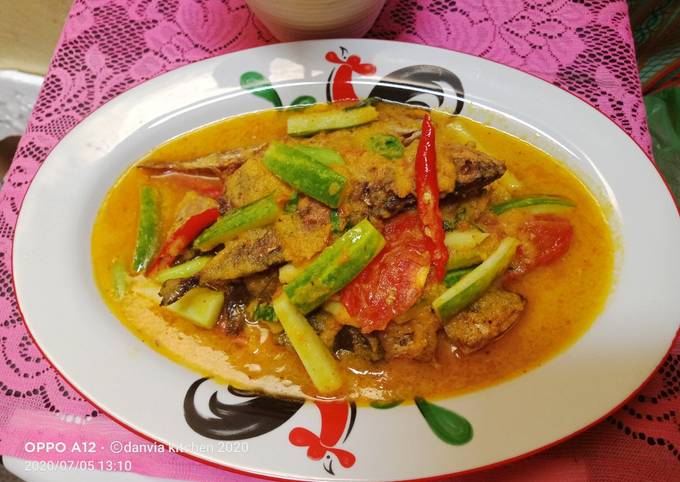 Ikan Kuah Acar Kuning