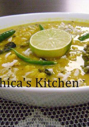 A picture of Cholar Dal (Chana Dal / Bengal Gram Lentil - Bengali Style).