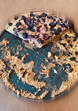 A picture of Very Peary Berry cake.