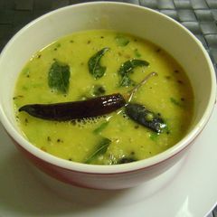 A picture of Masoor Dal with South Indian Tadka.