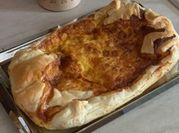 Una foto di fontina pasta sfoglia