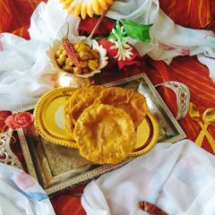 A picture of Methi Masala Puri 😋.