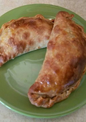 A picture of Empanadas con Picadillo.