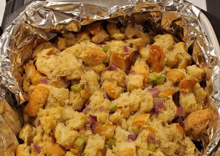 Recipe of Quick Grandma&#39;s dressing (stuffing)