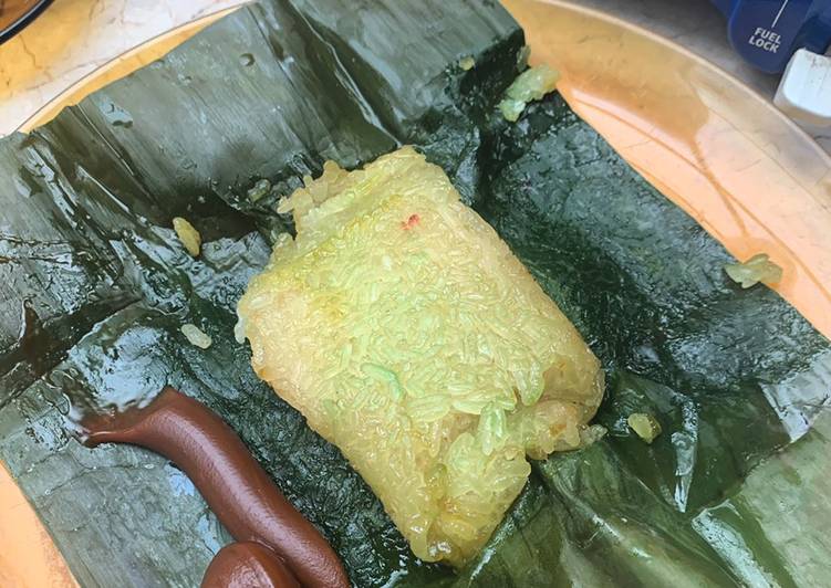 Filipino Food Series: Lola Sayong’s Suman w/ Coconut Jam (Traditional Glutinous Rice Cake)