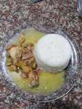 Pollo con champiñones y tocino