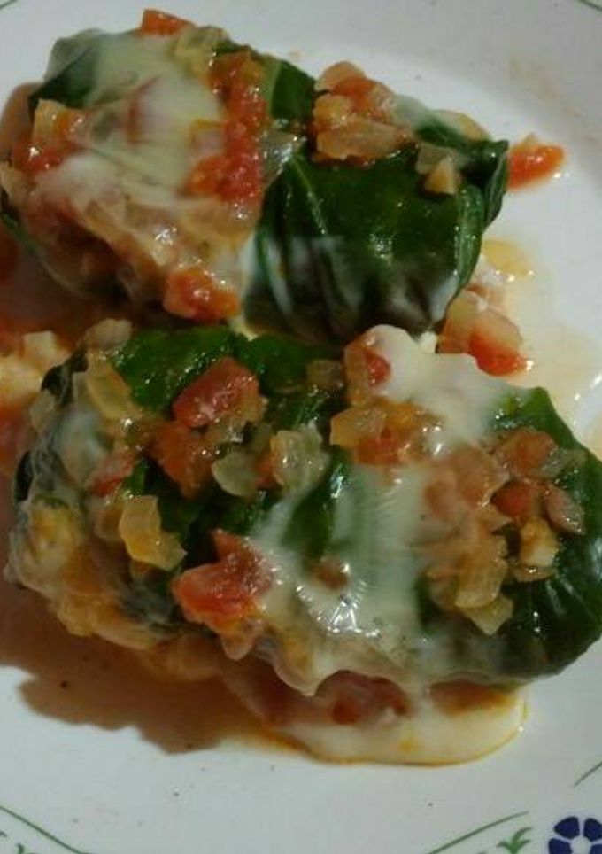 Una foto de Canelones de verduras y pollo sin masa!