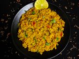 ફણગાવેલા રાગી ખીચડી (Sprouted Ragi Khichdi Recipe In Gujarati)